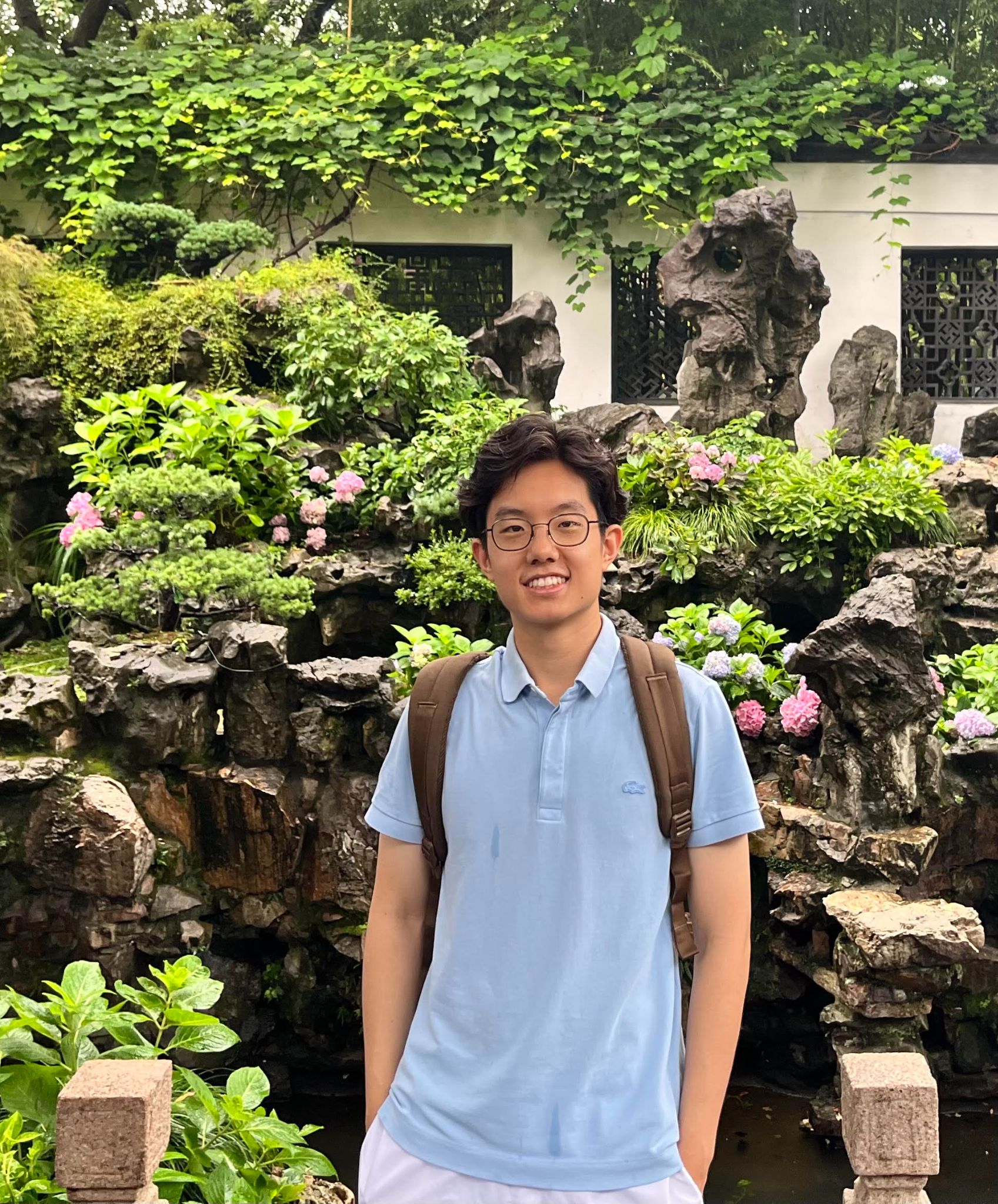 Michael at the Yu Gardens 豫园, photo by Alex Waugh